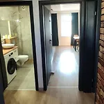 아파트 Caloroczne