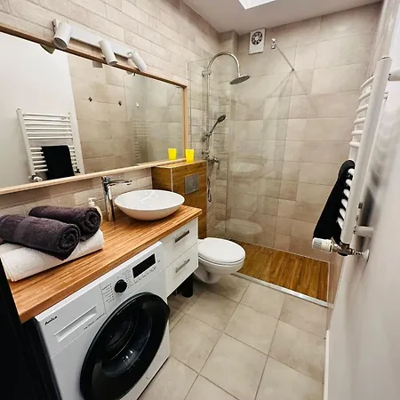 Caloroczne Apartment
