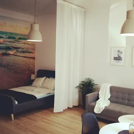Caloroczne Apartment *