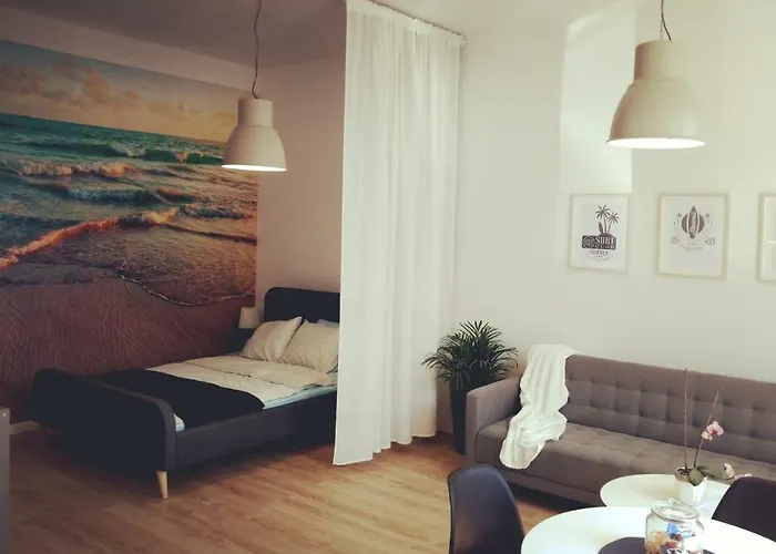 Caloroczne Apartman *